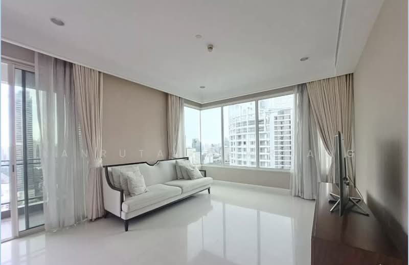 Q Langsuan, bangkok