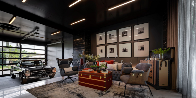 95E1 (Ninety-Five East One), Bangkok
