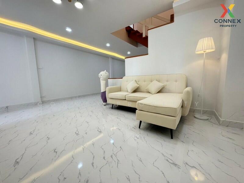 The Emerald Park 2, Nonthaburi