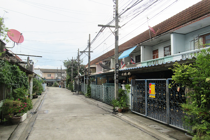 ทาวน์เฮ้าส์ โครงการหมู่บ้านคำทอง นนทบุรี