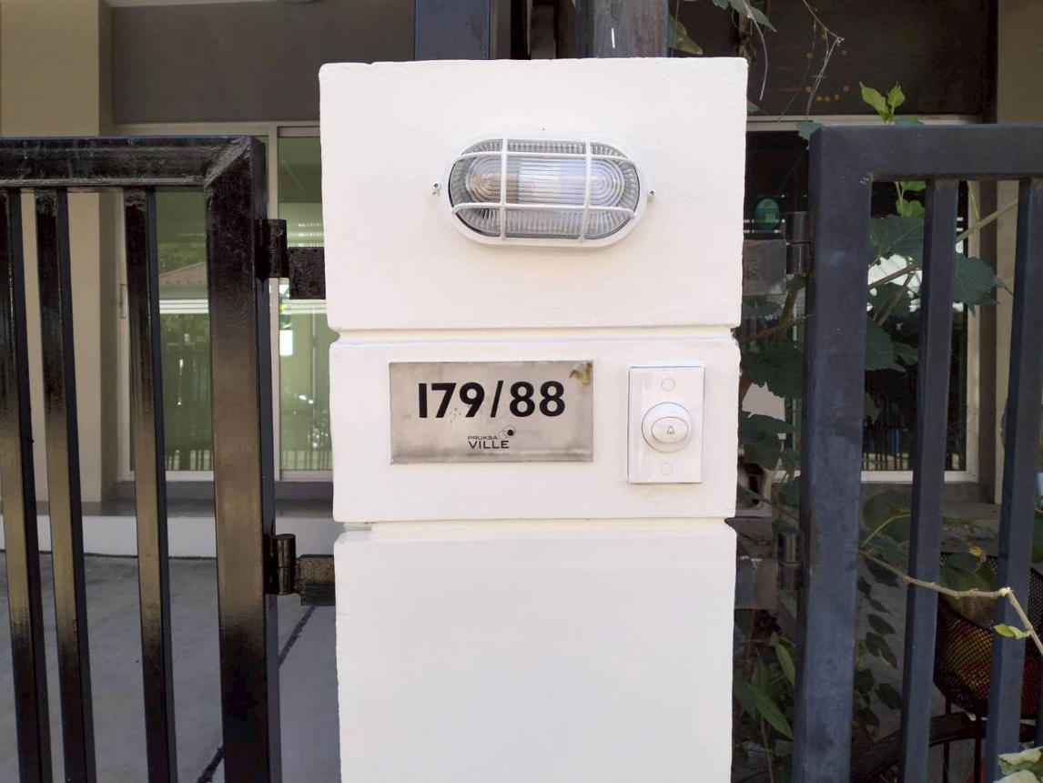 ทาวน์เฮ้าส์ บ้านพฤกษาวิลล์ 79 พหลโยธิน-รังสิต เมืองปทุมธานี ปทุมธานี