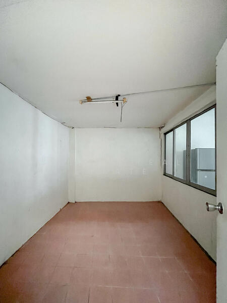 Townhouse Sukhumvit 49, Soi Prom Phak, 3 floors, 144 sq m., Bangkok