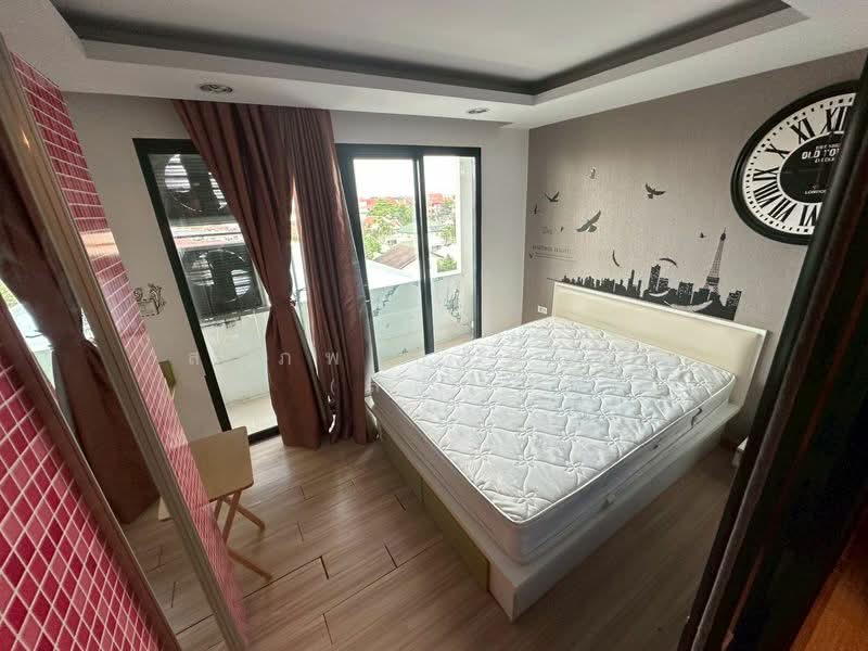 88 The Terminal, Nonthaburi