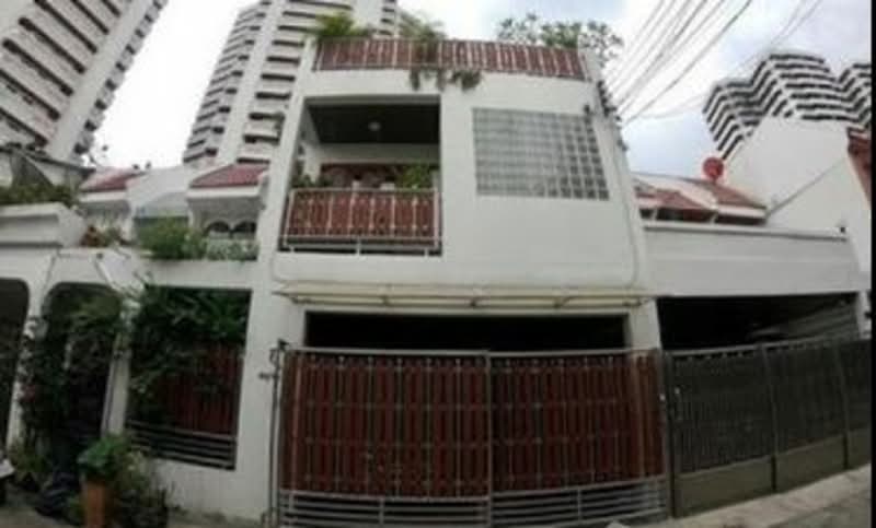 Prommitr Villa, Bangkok