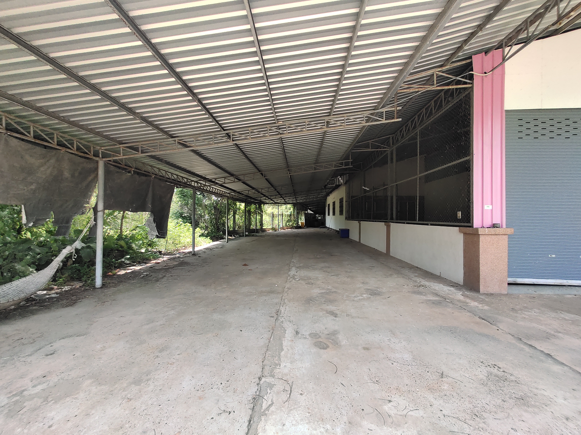 โรงงาน หัวตะพาน