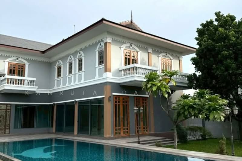 Single House Chaengwattana 14, Bangkok