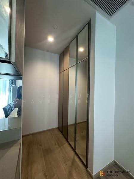 The Crest Park Residences, bangkok