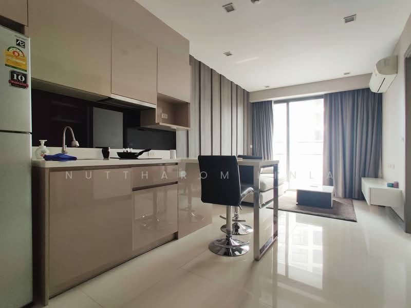 Trapezo Sukhumvit 16, Bangkok
