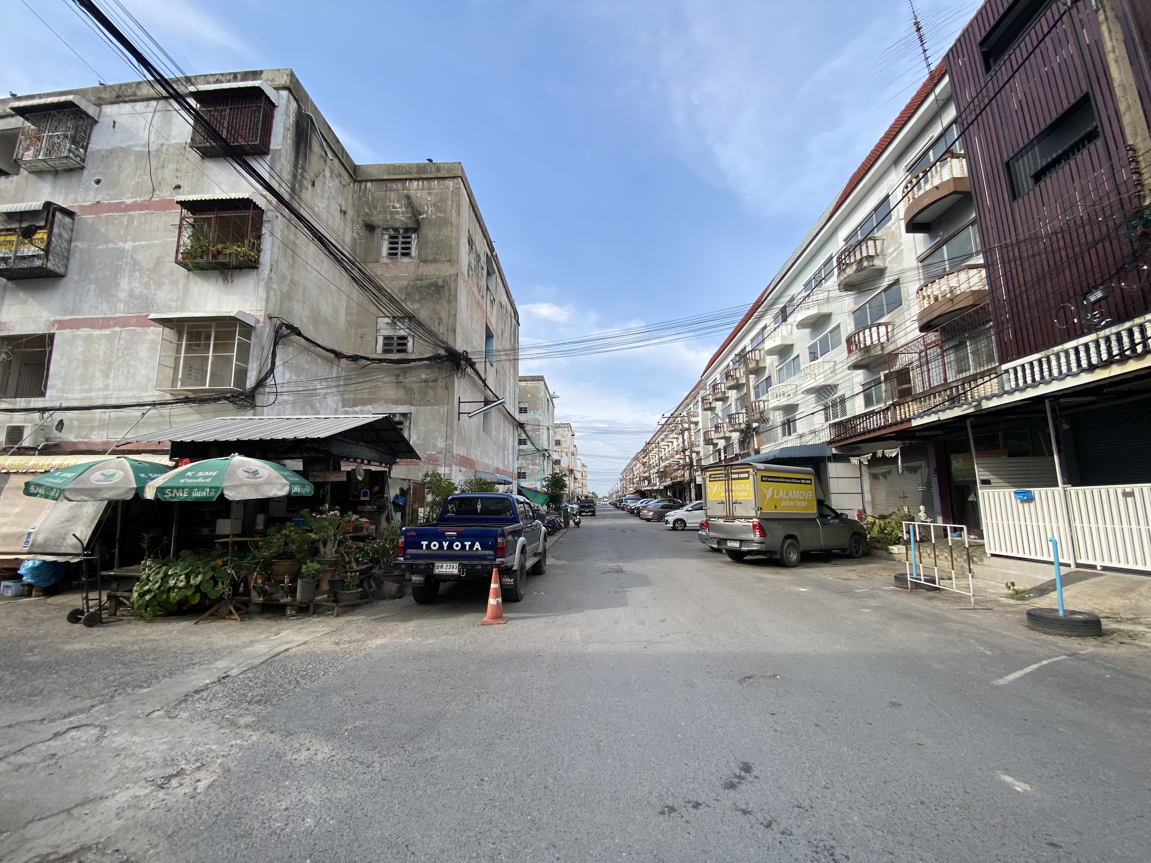 คอนโดมิเนียม โครงการช้างทอง 3 ธัญบุรี