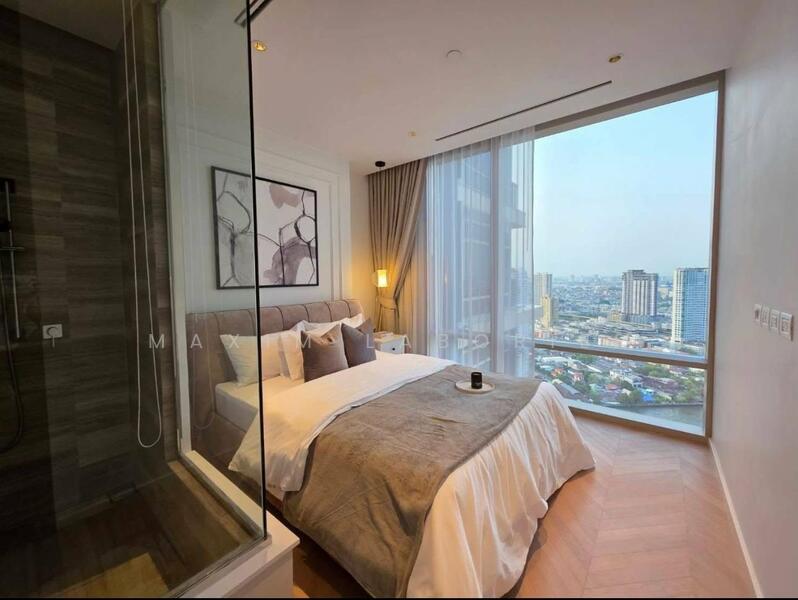Four Seasons Private Residences, Bangkok