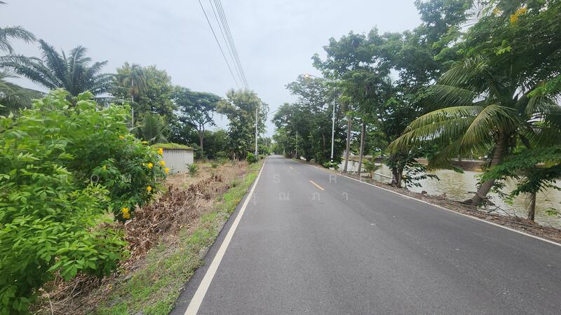 ที่ดินติดถนนคลองสิบใกล้การไฟฟ้าส่วนภูมิภาคอำเภอหนองเสือ ปทุมธานี เนื้อที่ 17 ไร่, Pathum Thani