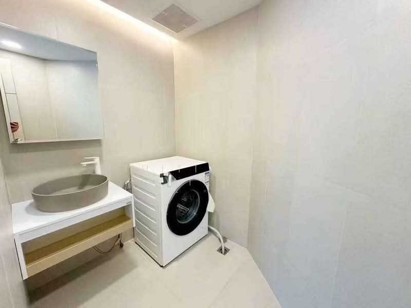 Siam Penthouse 3 condominium, Chon Buri (Pattaya)