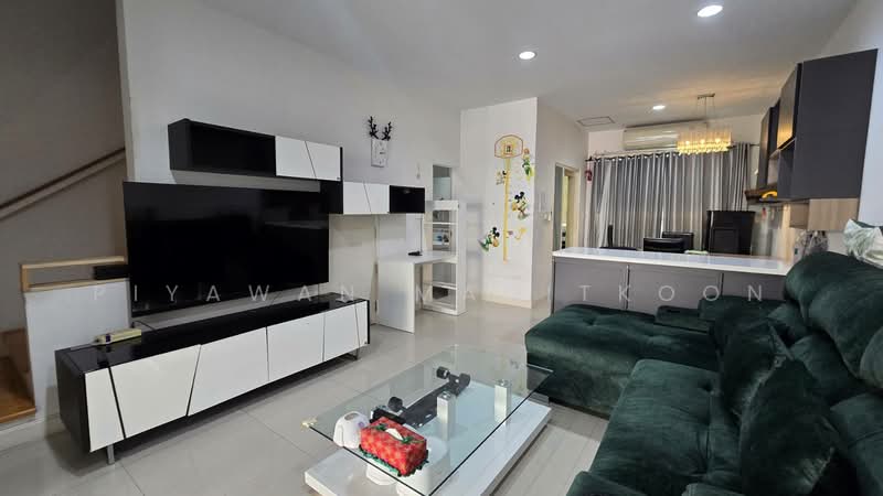 Baan Klang Muang S-Sense Srinakarin, Bangkok