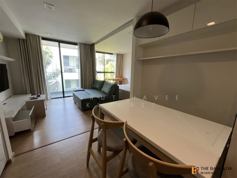 Liv @ 49, Bangkok
