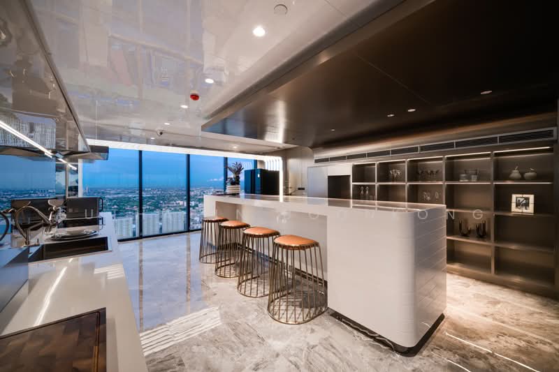 Knightsbridge Prime Onnut, Bangkok