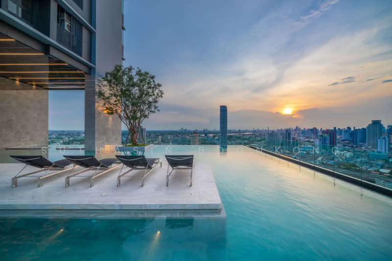 Knightsbridge Prime Onnut, Bangkok
