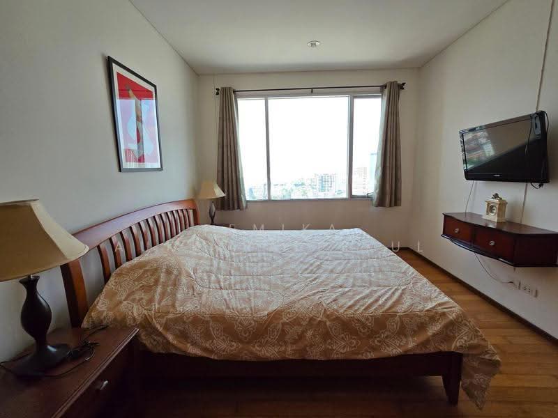 Villa Sathorn, bangkok