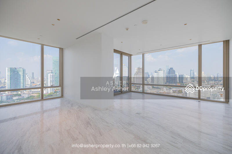 Four Seasons Private Residences, Bangkok