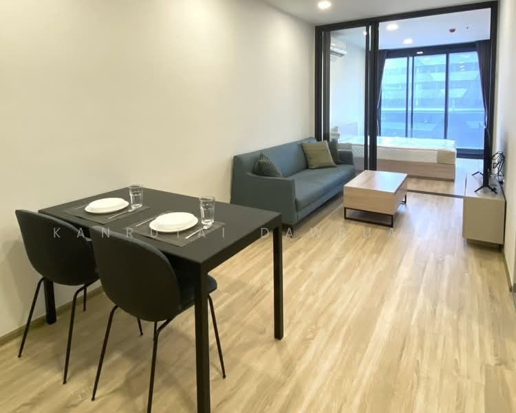 XT Phayathai, Bangkok