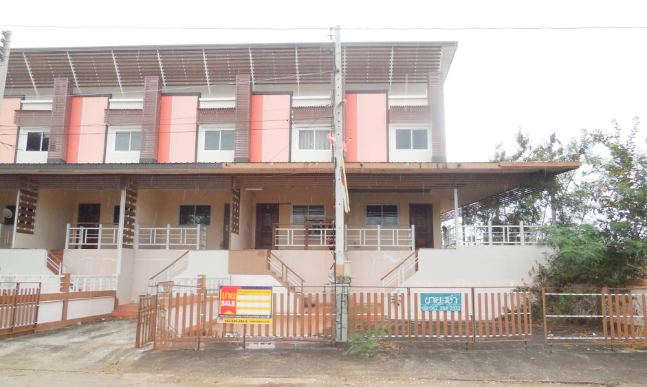Townhouse in Chum Phae, Khon Kaen