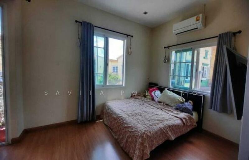 4-Bedroom Townhouse, Bangkok