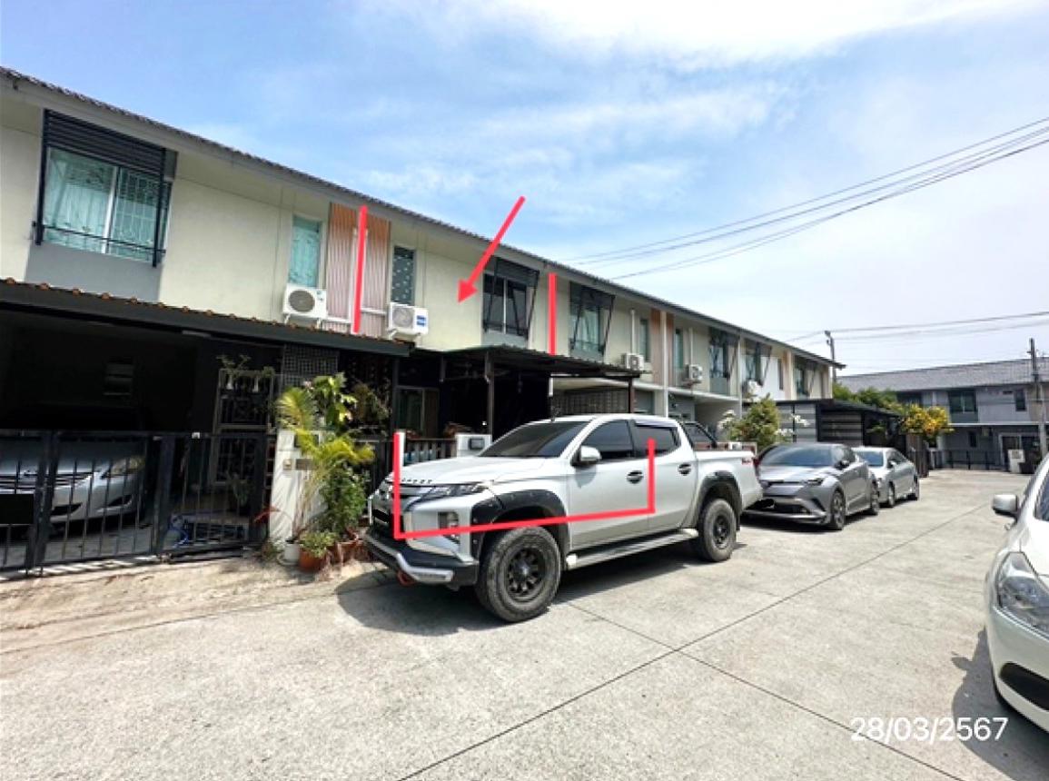 ทาวน์เฮ้าส์ บ้านพฤกษา 87/2 ศรีนครินทร์ - บางนา บางพลี สมุทรปราการ