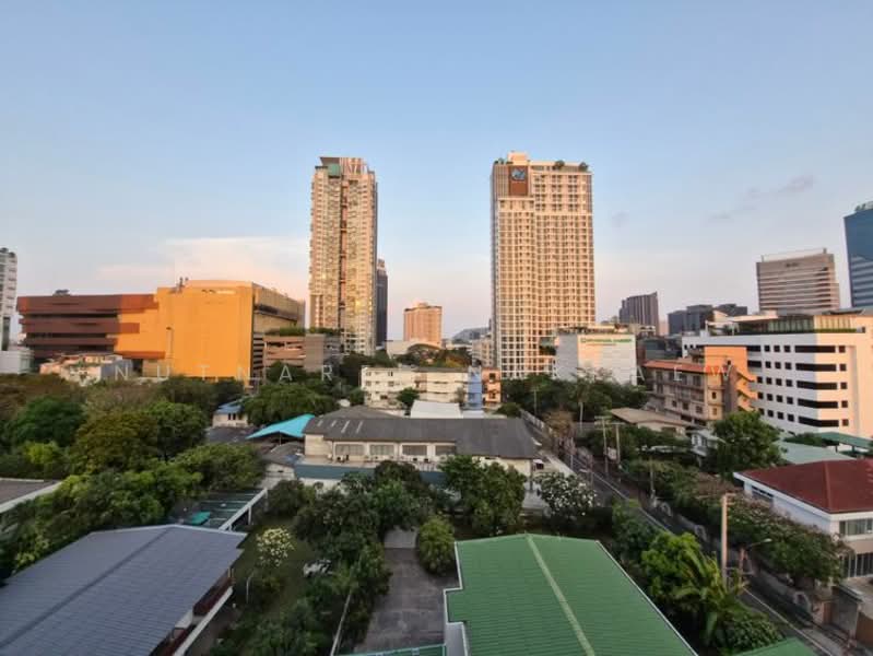 Noble Ambience Sukhumvit 42, Bangkok