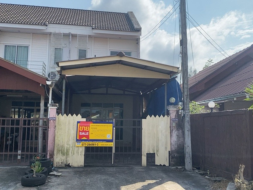 Townhouse in Chumphon City