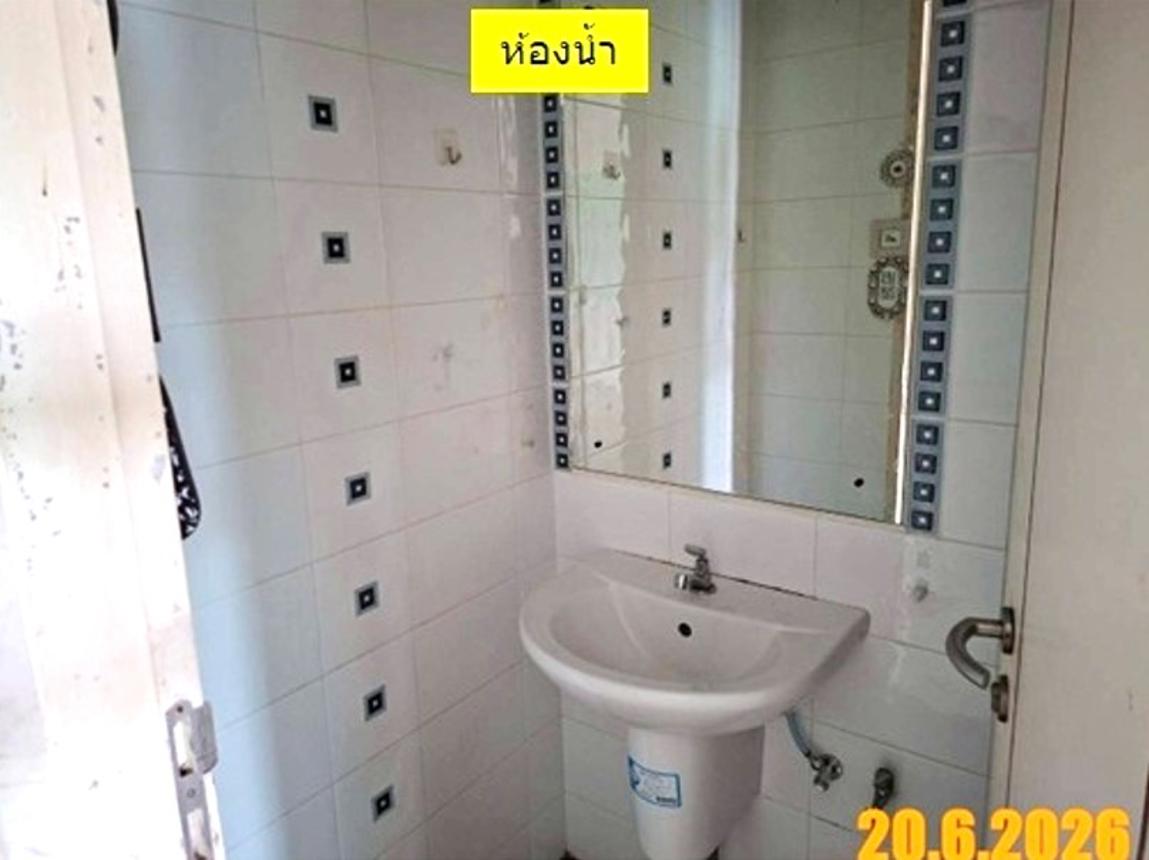 ทาวน์เฮ้าส์ วิสต้า อเวนิว เพชรเกษม 81 หนองแขม กรุงเทพมหานคร