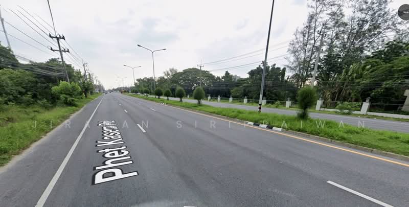 Land 12 rai (4.9 acre) facing Phetkasem Road (Highway 4) 10 km to Hua Hin city, Phetchaburi