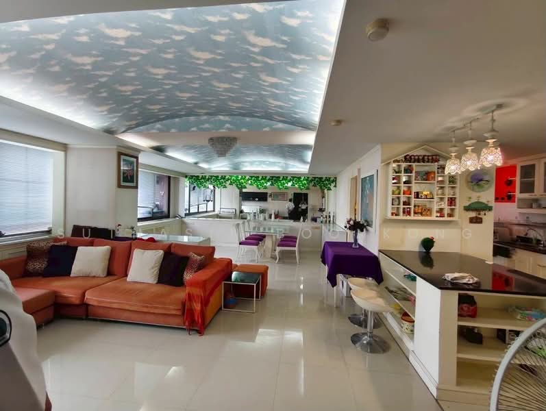 Royal Nine Residence, Bangkok