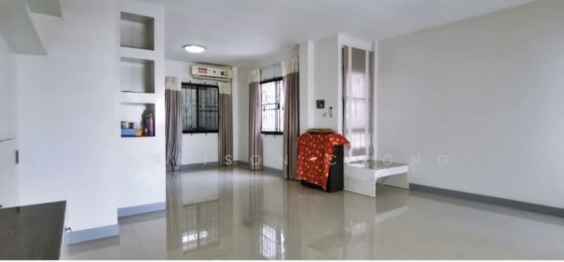 2-BR Townhouse, Chon Buri (Pattaya)