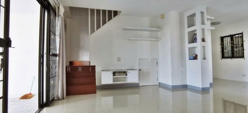 2-BR Townhouse, Chon Buri (Pattaya)