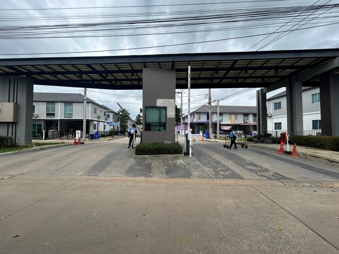 ทาวน์เฮ้าส์ บ้านพฤกษา 125 ลาดกระบัง - สุวรรณภูมิ 3 บางพลี สมุทรปราการ