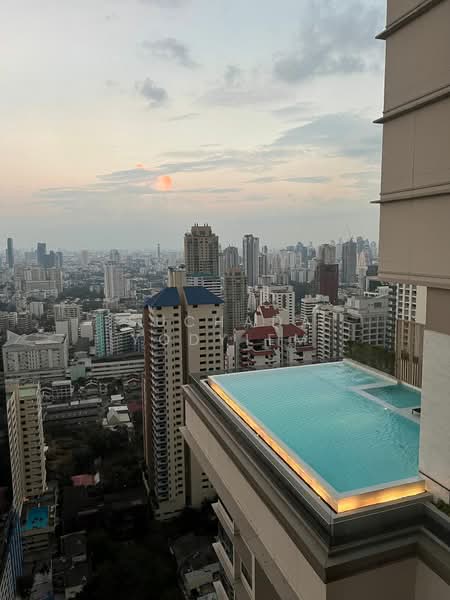 The Esse Asoke, Bangkok