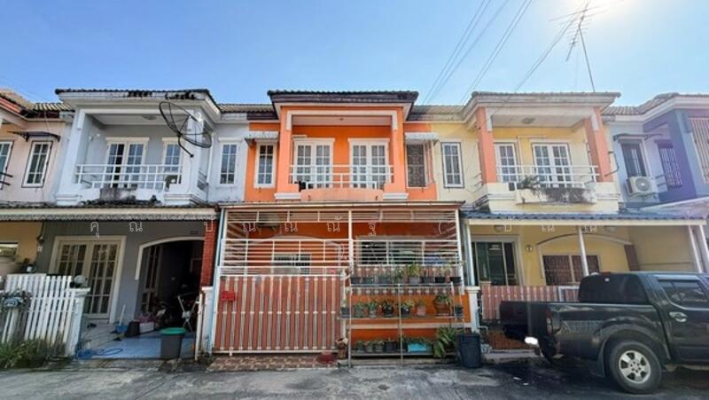 ทาวน์เฮ้าส์ บ้านฟ้าคลองหลวง คลองหนึ่ง ปทุมธานี, Pathum Thani