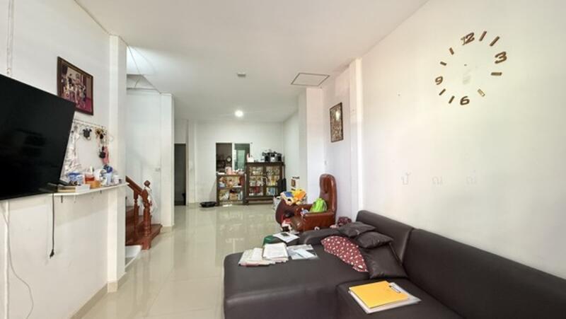 ทาวน์เฮ้าส์ บ้านฟ้าคลองหลวง คลองหนึ่ง ปทุมธานี, Pathum Thani