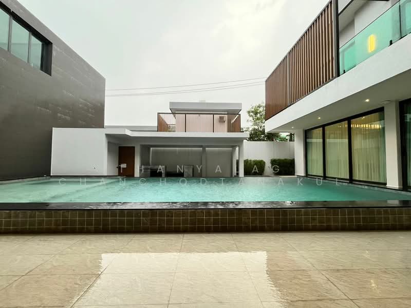8-BR Villa, Chon Buri (Pattaya)