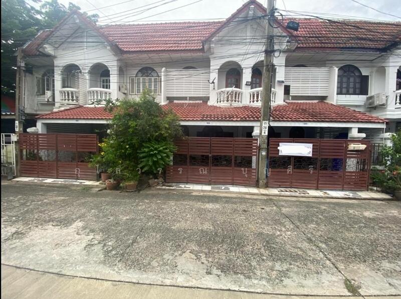 Kesara Village, Bangkok