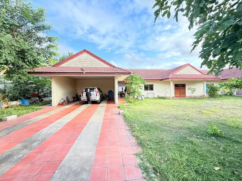 โครงการ Bayview Residence บางเสร่ ซื้อที่ดิน 515 ตร.วา แถมบ้านกว่า 660 ตร.ม, Chon Buri (Pattaya)