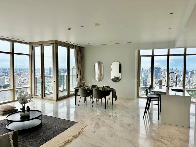 Four Seasons Private Residences, Bangkok