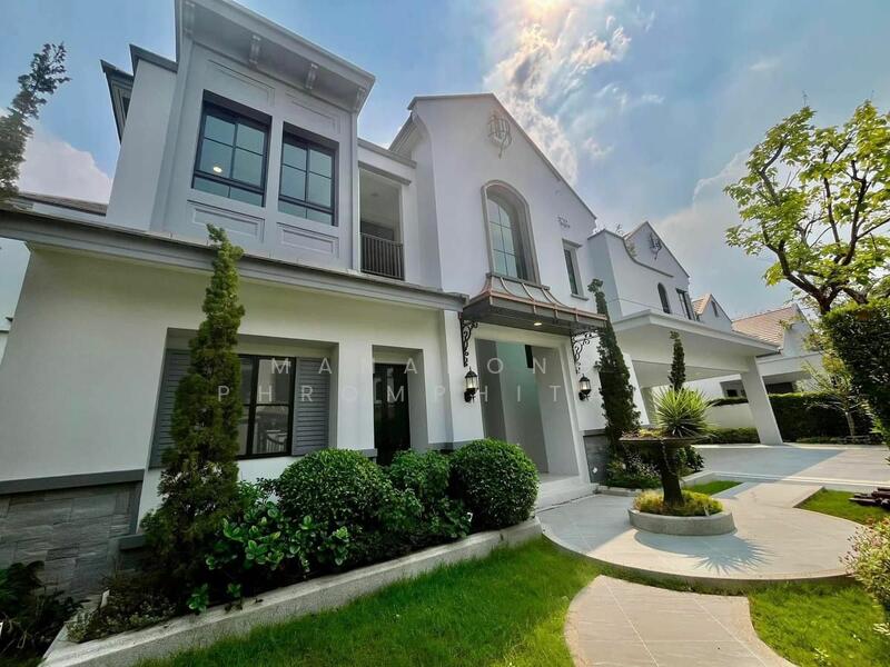 Nantawan Rama 9 - New Krungthepkreetha, Bangkok