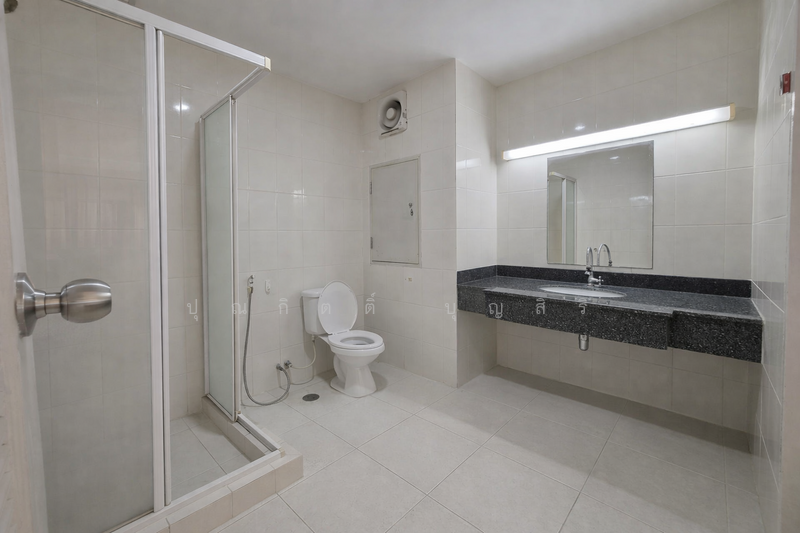 Casitas condominium, Samut Prakan