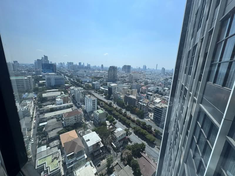 Knightsbridge Prime Sathorn, Bangkok