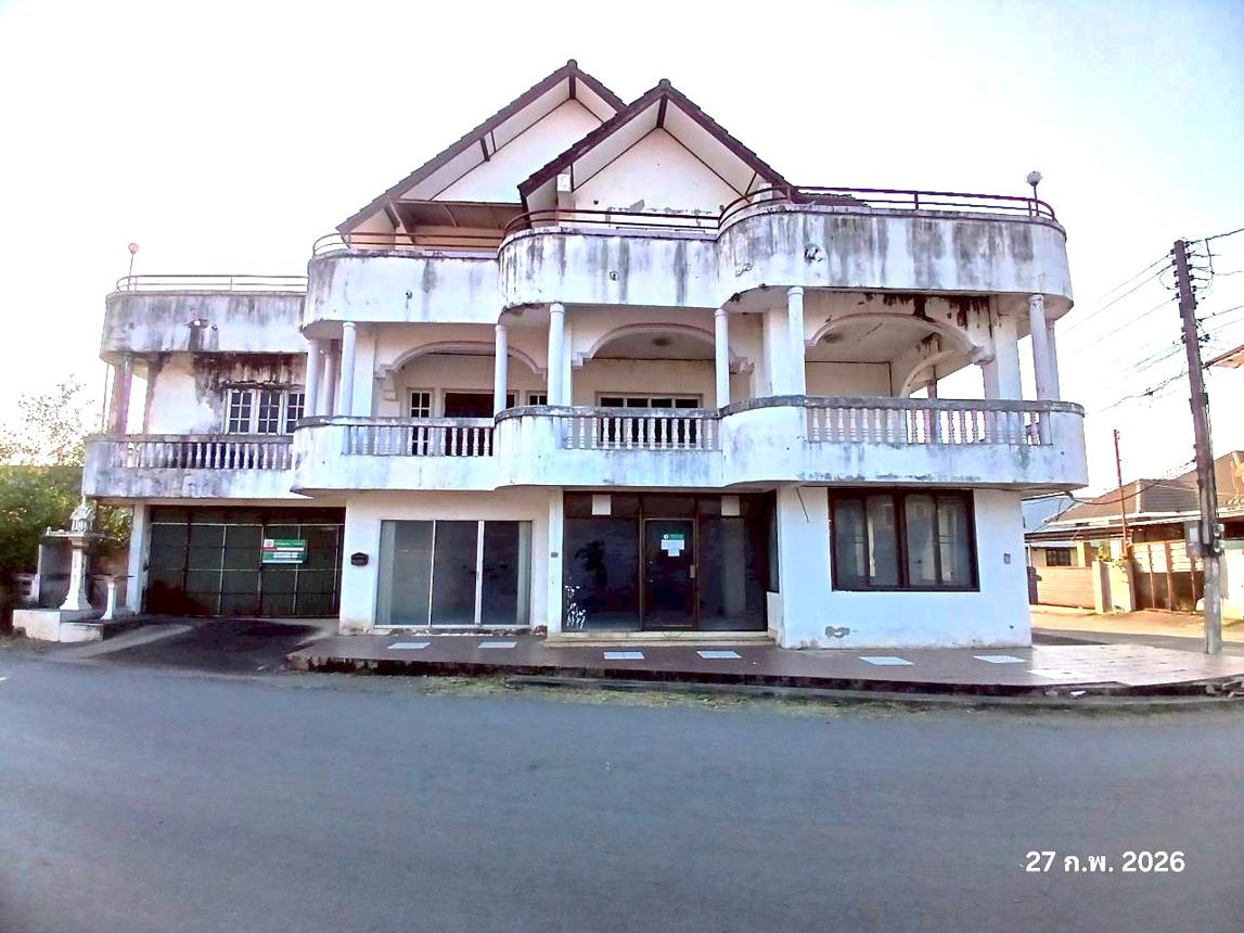 Commercial Building, Kurusapha House, San Sai, Chiang Mai