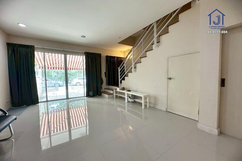 บ้านกลางเมือง นาคนิวาส34, Bangkok