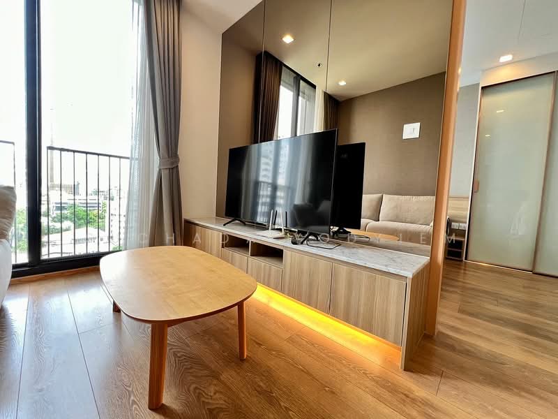 Noble BE33, Bangkok