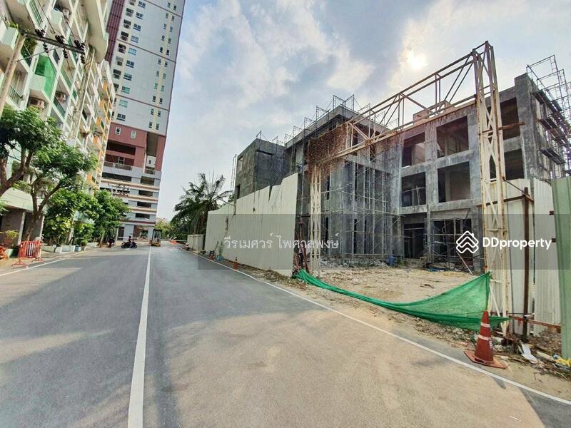 ขายที่ดิน-พร้อมสำนักงาน 3 ชั้น ถนนวิภาวดีรังสิต (ใกล้ทางด่วน Tollway และ Central Ladprao) 161 ตร.ว., Bangkok