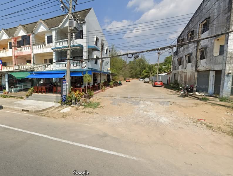 ขายที่ดินเปล่าทำเลดี เขาหลัก พังงา ติดถนนสายหลักเพชรเกษม เดินทางสะดวก, Phangnga