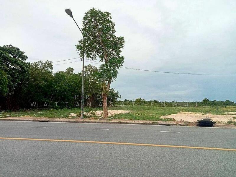 High-Potential Land 13+ Rai, Rayong | Main Road Location in Industrial Hub (EEC), Rayong